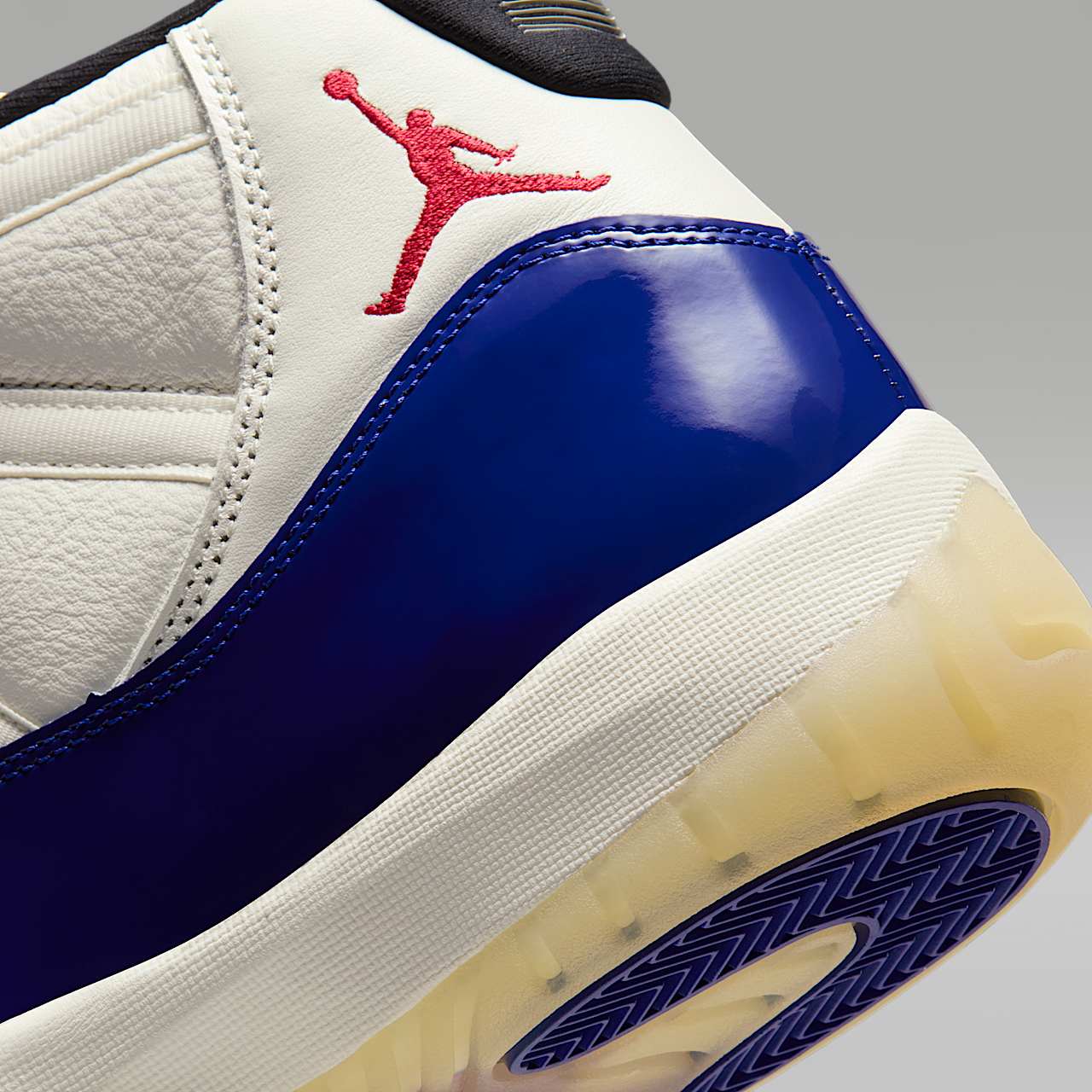 Nike Air Jordan 1 sneaker Deep Royal Blue/Sail/Zwart/Fire Red