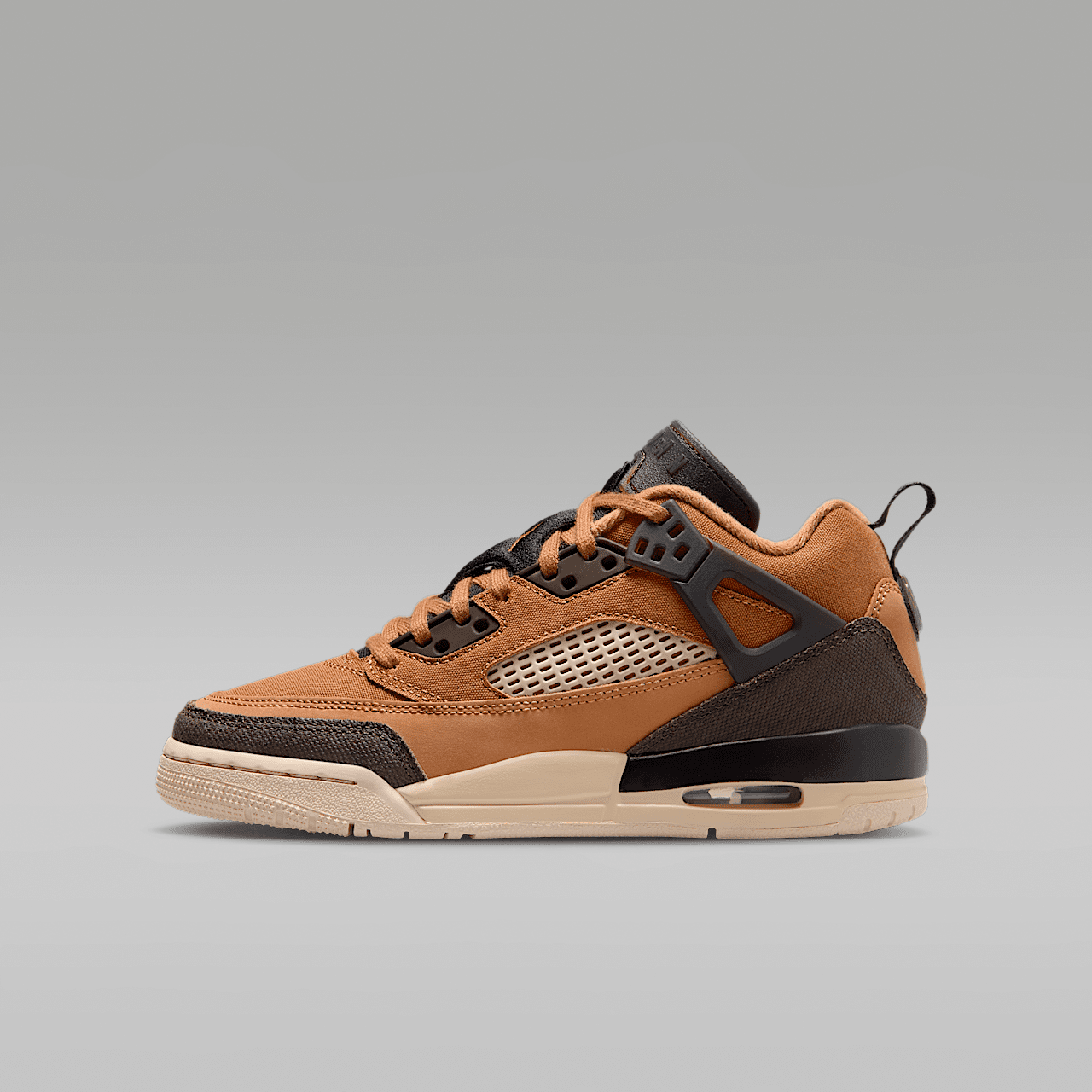 Nike Jordan Spizike Low sneaker Flax/Zwart/Sanddrift/Baroque Brown