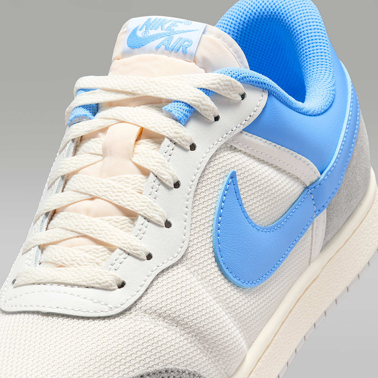 Nike Air Jordan sneaker Summit White/Light Smoke Grey/Sail/University Blue