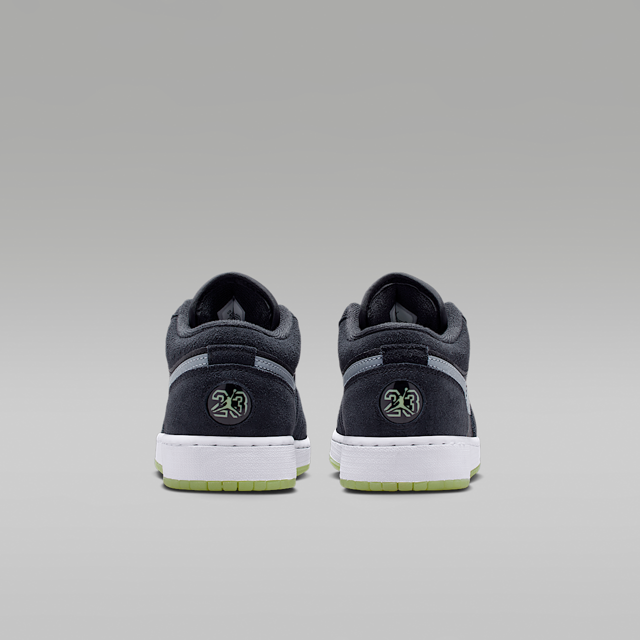 Nike Air Jordan 1 Low sneaker Zwart/Barely Volt/Dark Raisin/Iron Grey