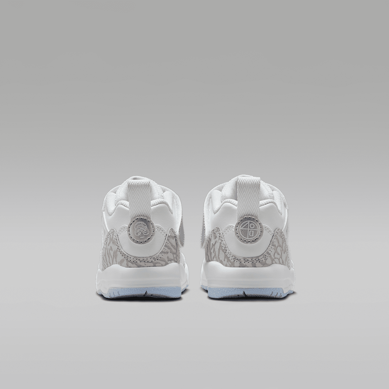 Nike Jordan Spizike Low sneaker Wit/Metallic Silver/Barely Blue/Neutral Grey