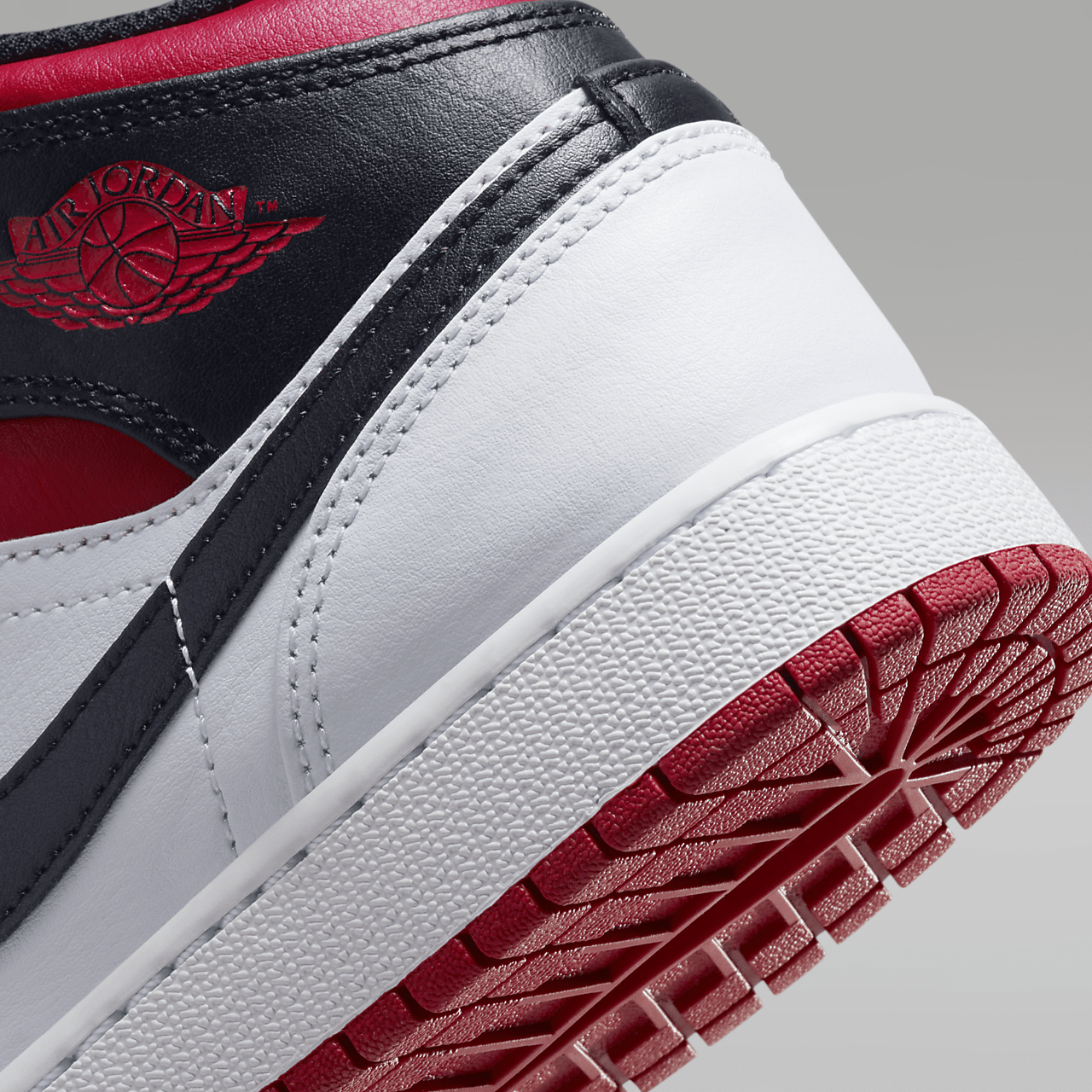 Nike Air Jordan 1 Mid sneaker Wit/Zwart/Gym Red