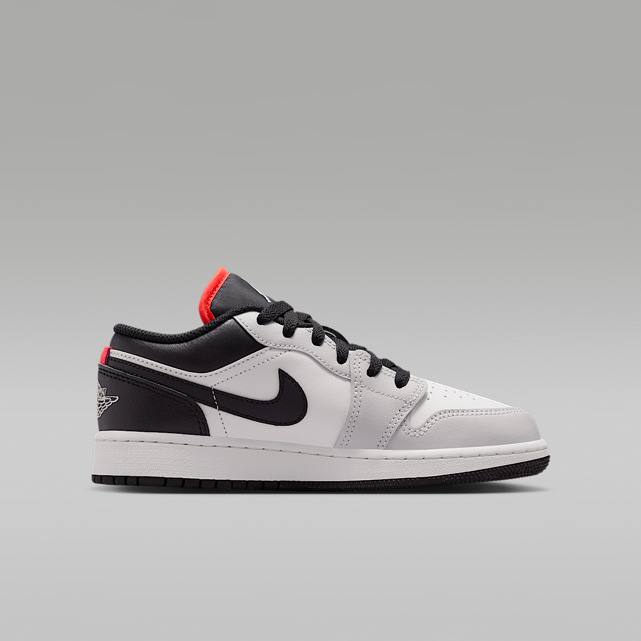 Nike Air Jordan 1 Low sneaker Zwart/Summit White/Infrared 23/Zwart