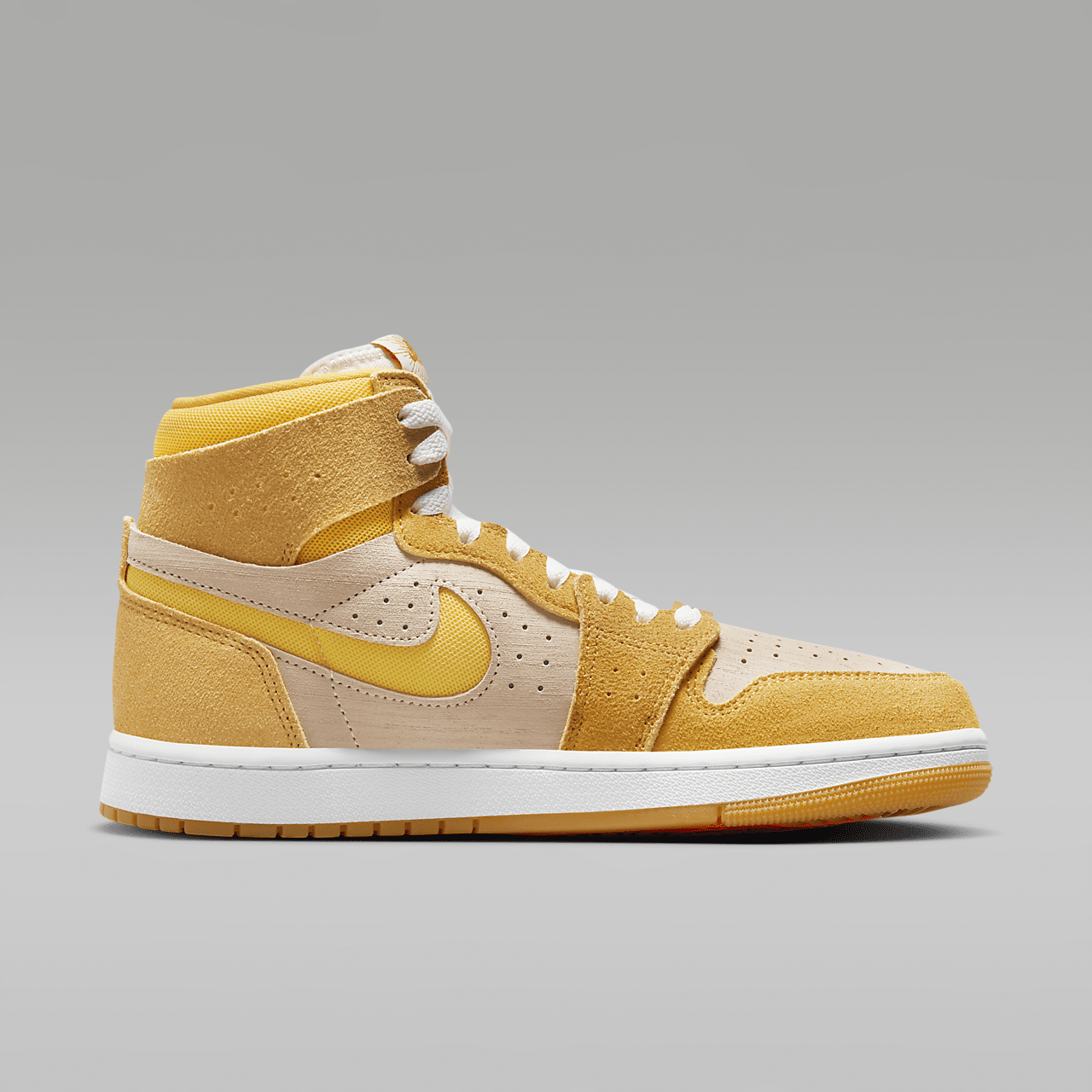 Nike Air Jordan 1 sneaker Yellow Ochre/Pale Vanilla/Safety Orange/Tour Yellow