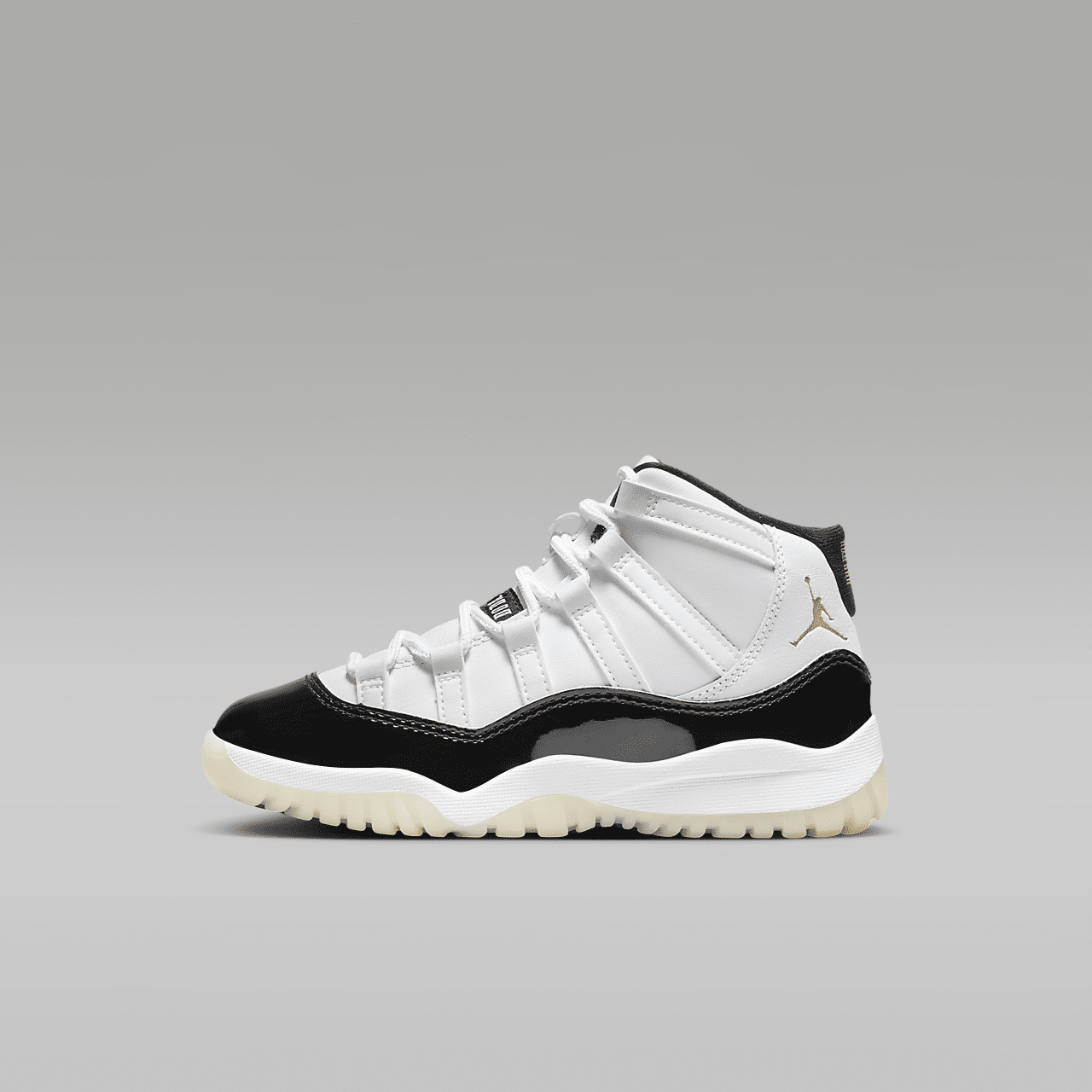 Wss hotsell jordan 11