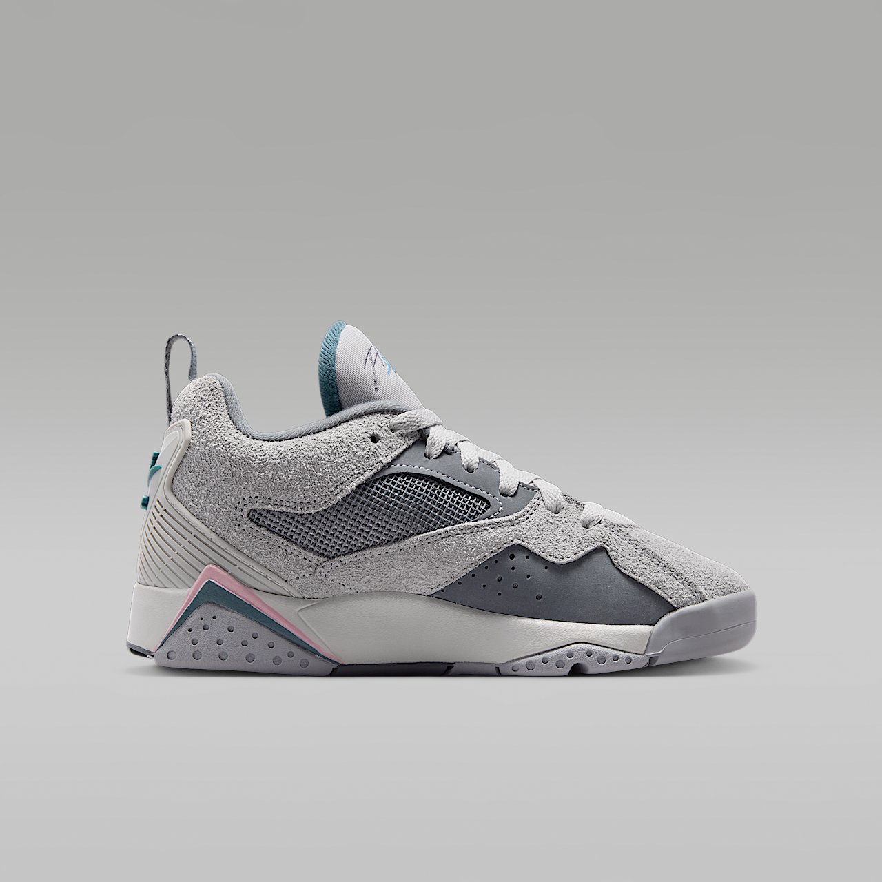 Nike Air Jordan sneaker Wolf Grey/Iris Whisper/Neutral Grey/Cool Grey