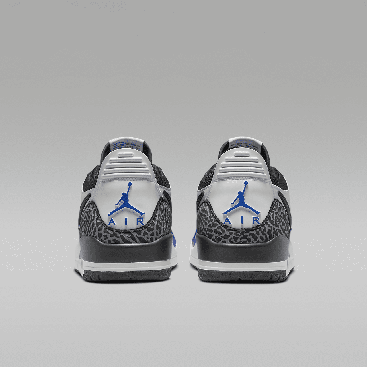 Nike Air Jordan Legacy sneaker Wit/Game Royal/Wolf Grey/Zwart