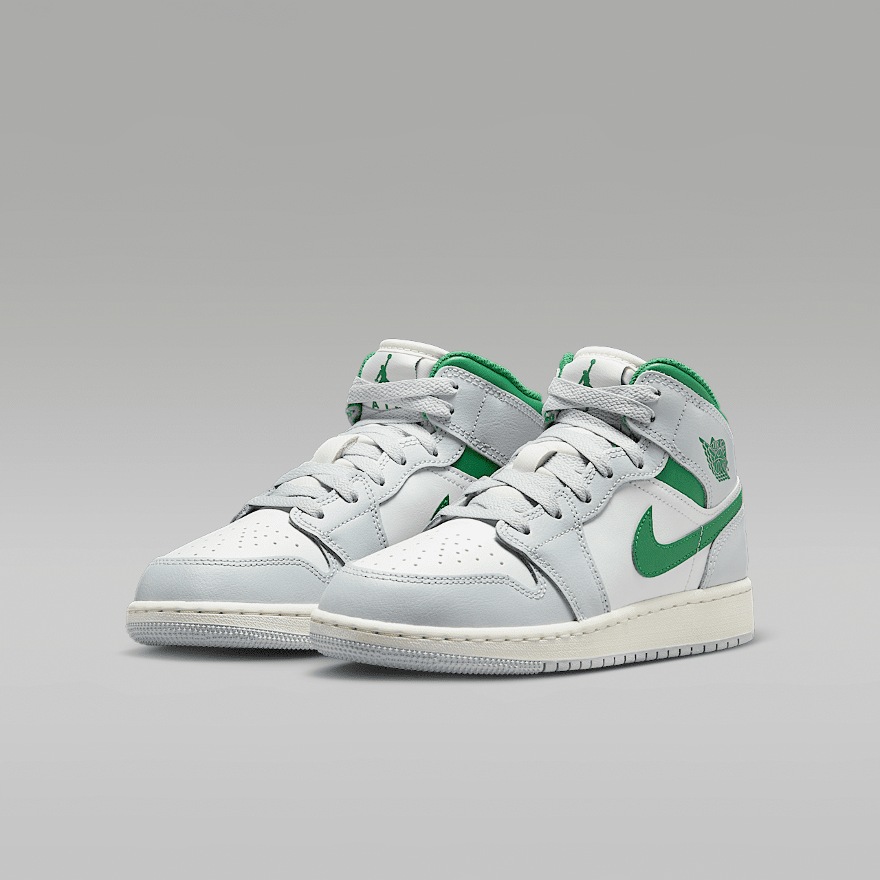 Nike Air Jordan 1 Mid sneaker Summit White/Pure Platinum/Sail/Pine Green