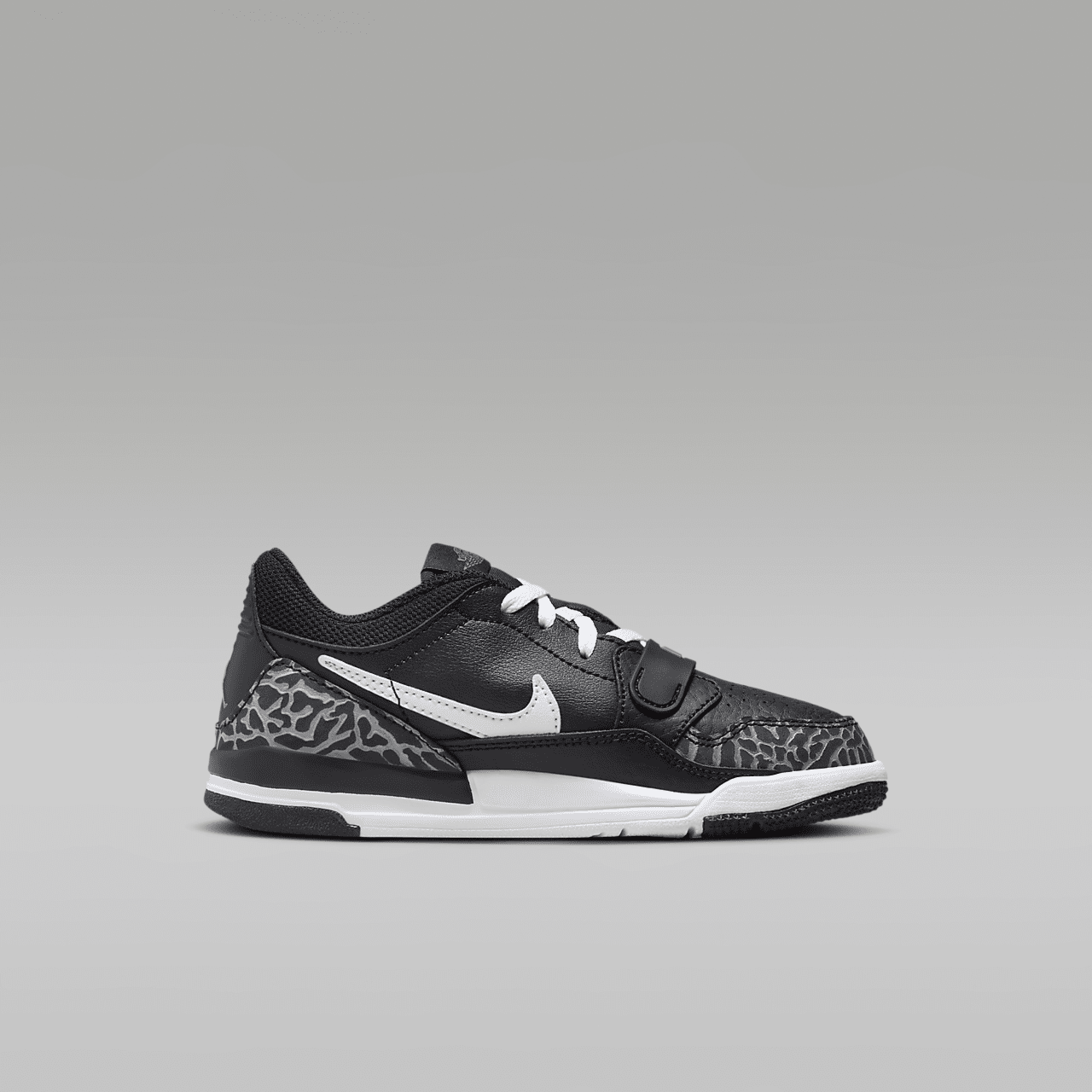 Nike Air Jordan Legacy sneaker Zwart/Wolf Grey/Safety Orange/Wit