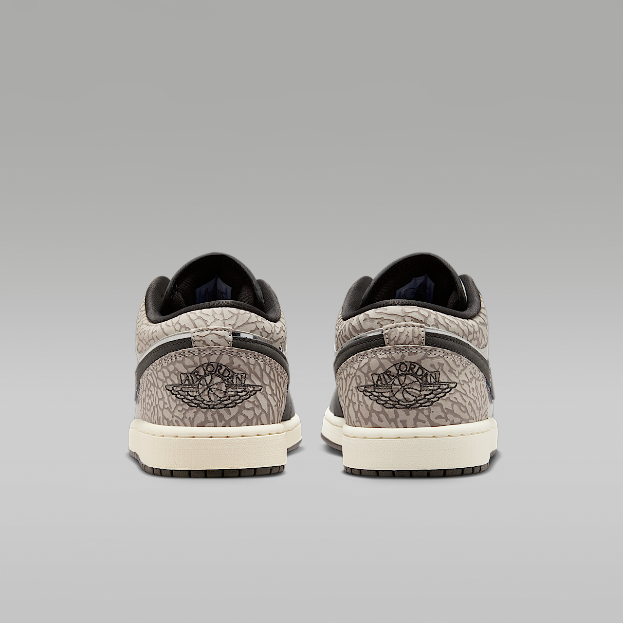 Nike Air Jordan sneaker Sail/Deep Pewter/Gamma Grey/Game Royal