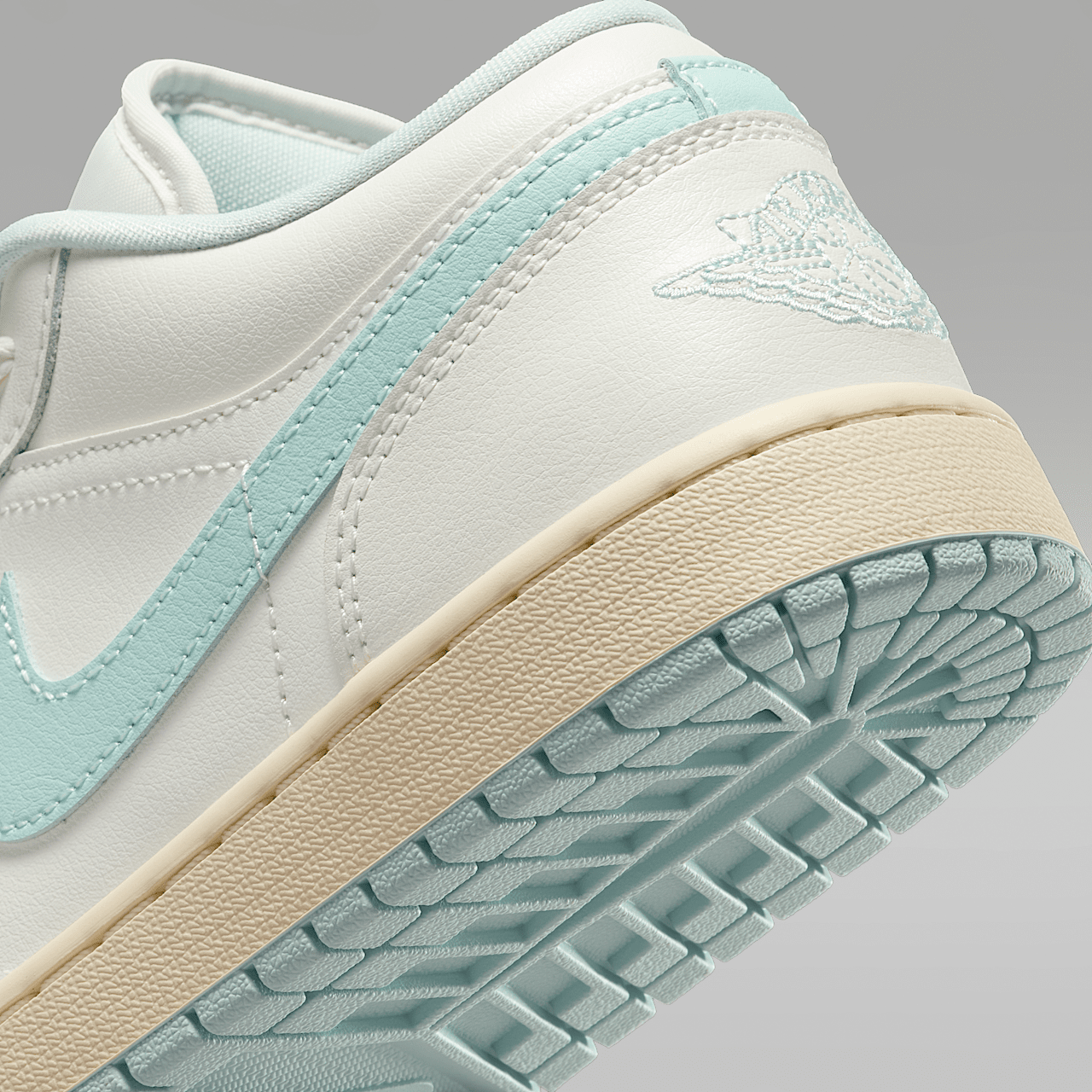 Nike Air Jordan 1 Low sneaker Sail/Igloo