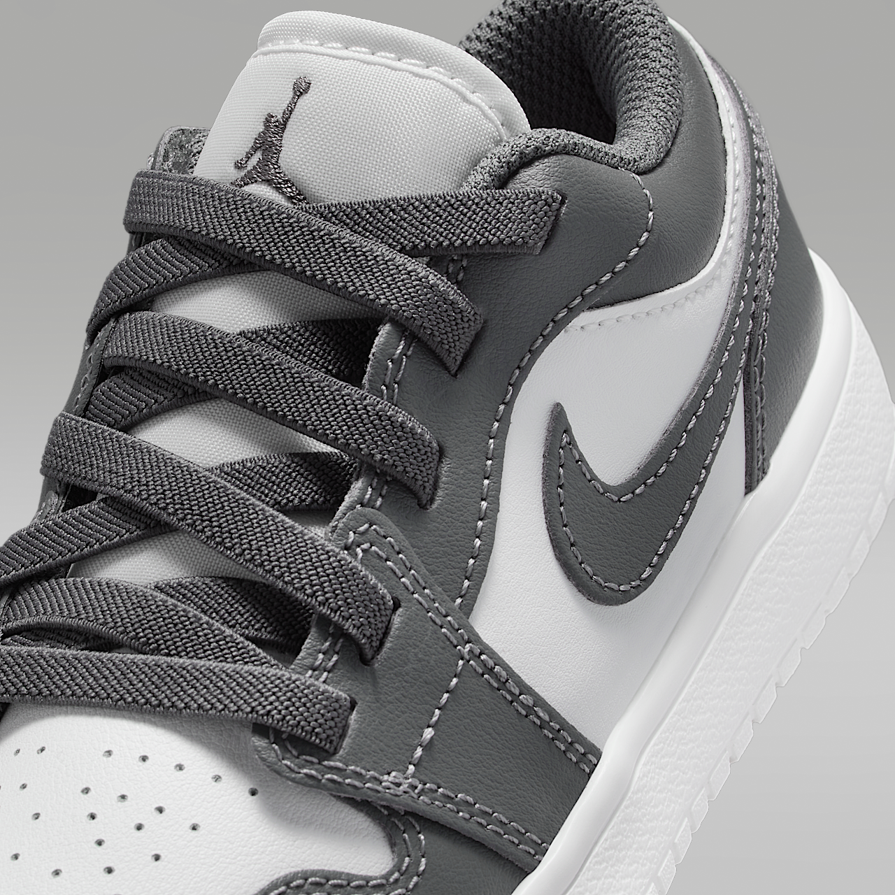 Jordan 1 Low Alt - DR9748-044 | Sneakerplaats.nl