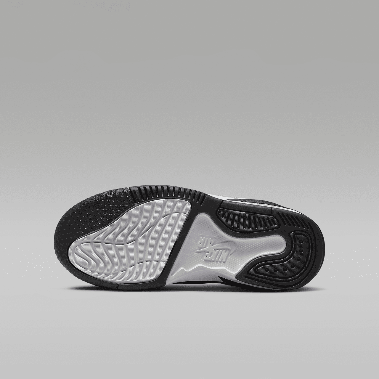 Nike  sneaker Zwart/Wit/Wolf Grey/Metallic Gold