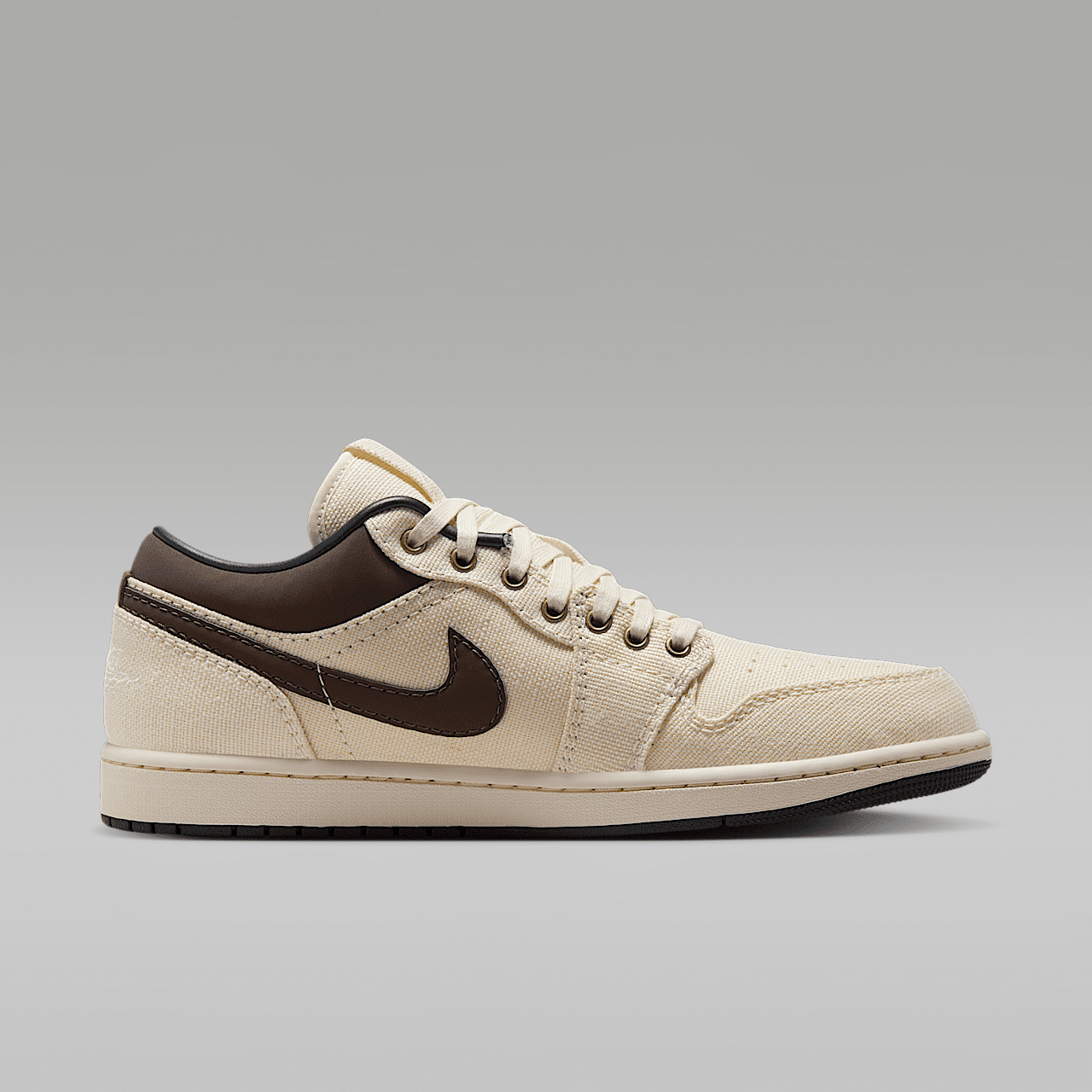 Nike Air Jordan 1 Low sneaker Pale Ivory/Off Noir/Baroque Brown