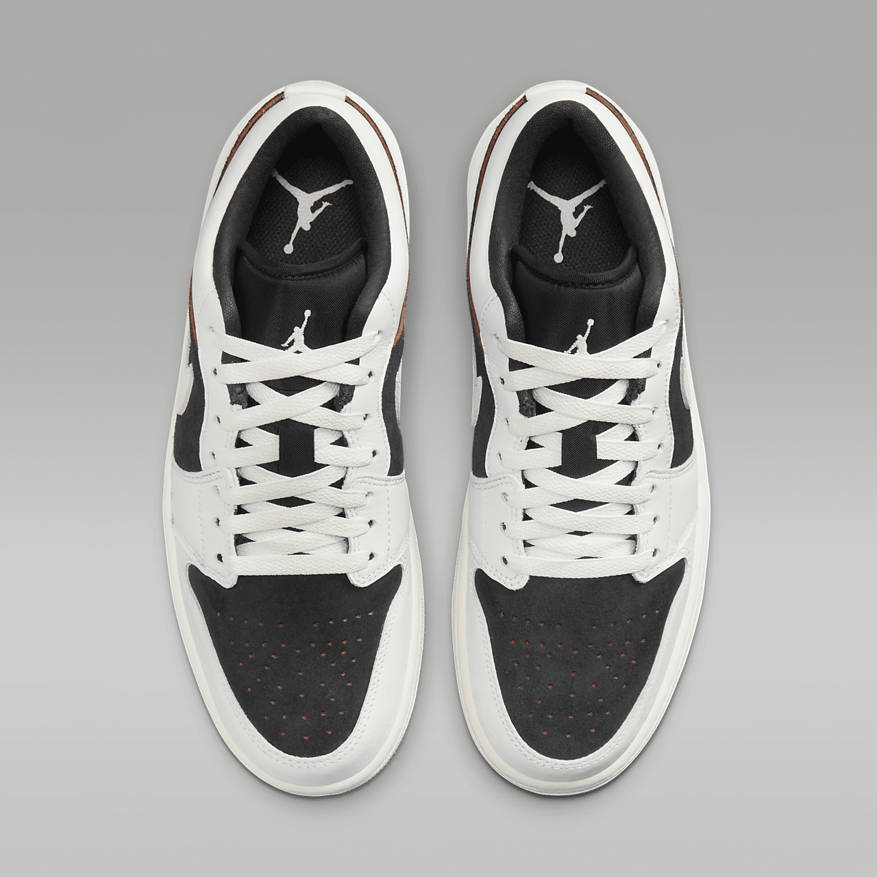 Nike Air Jordan 1 Low sneaker Off Noir/Summit White/Burnt Sunrise/Sail