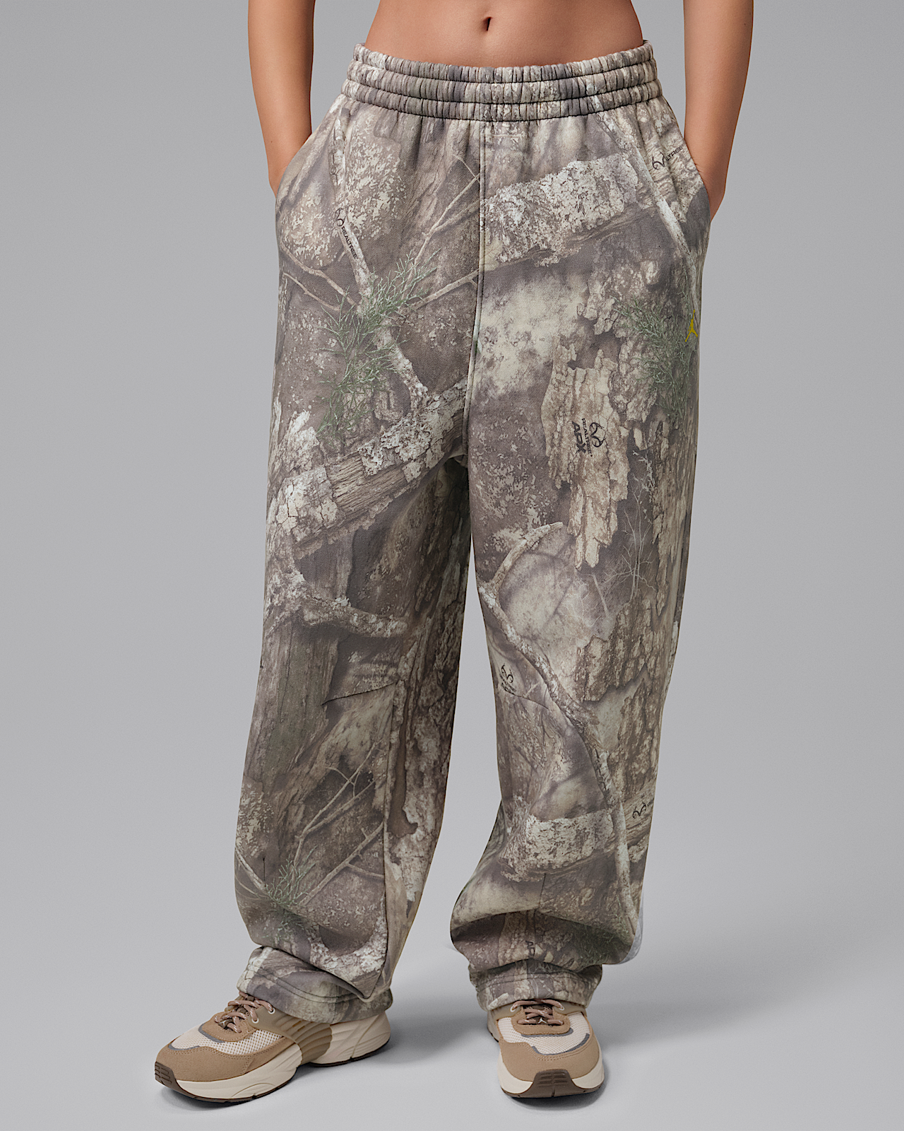 Женские  Jordan Brooklyn Fleece Relaxed Wide Leg Realtree Pants