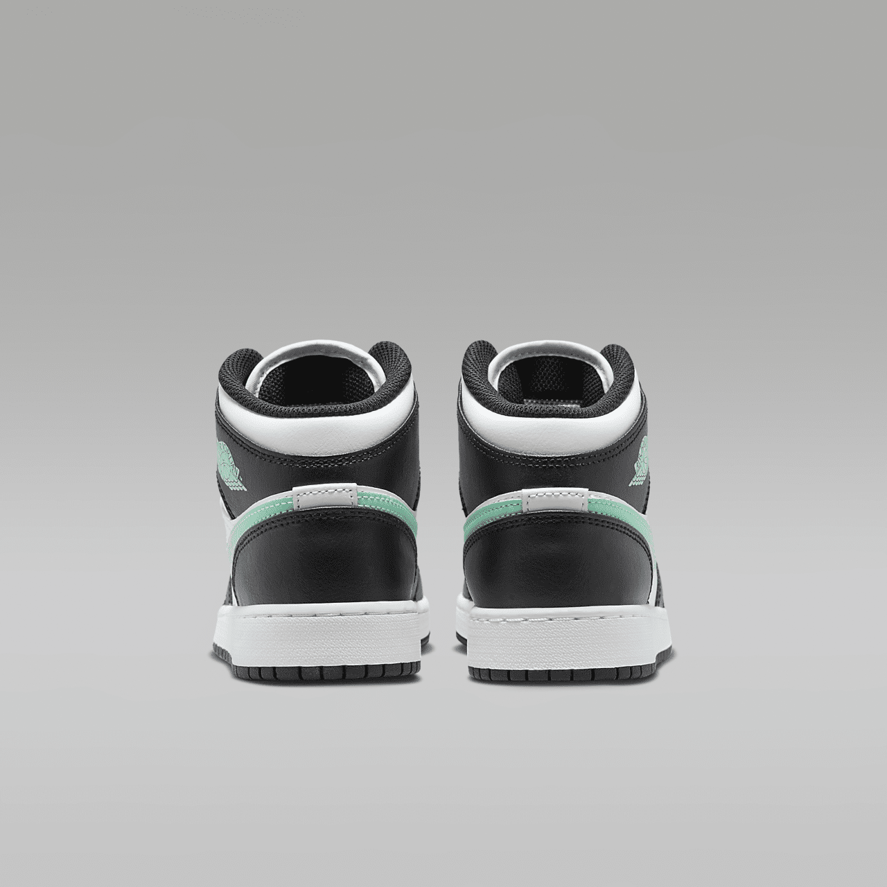 Nike Air Jordan 1 Mid sneaker Wit/Zwart/Green Glow