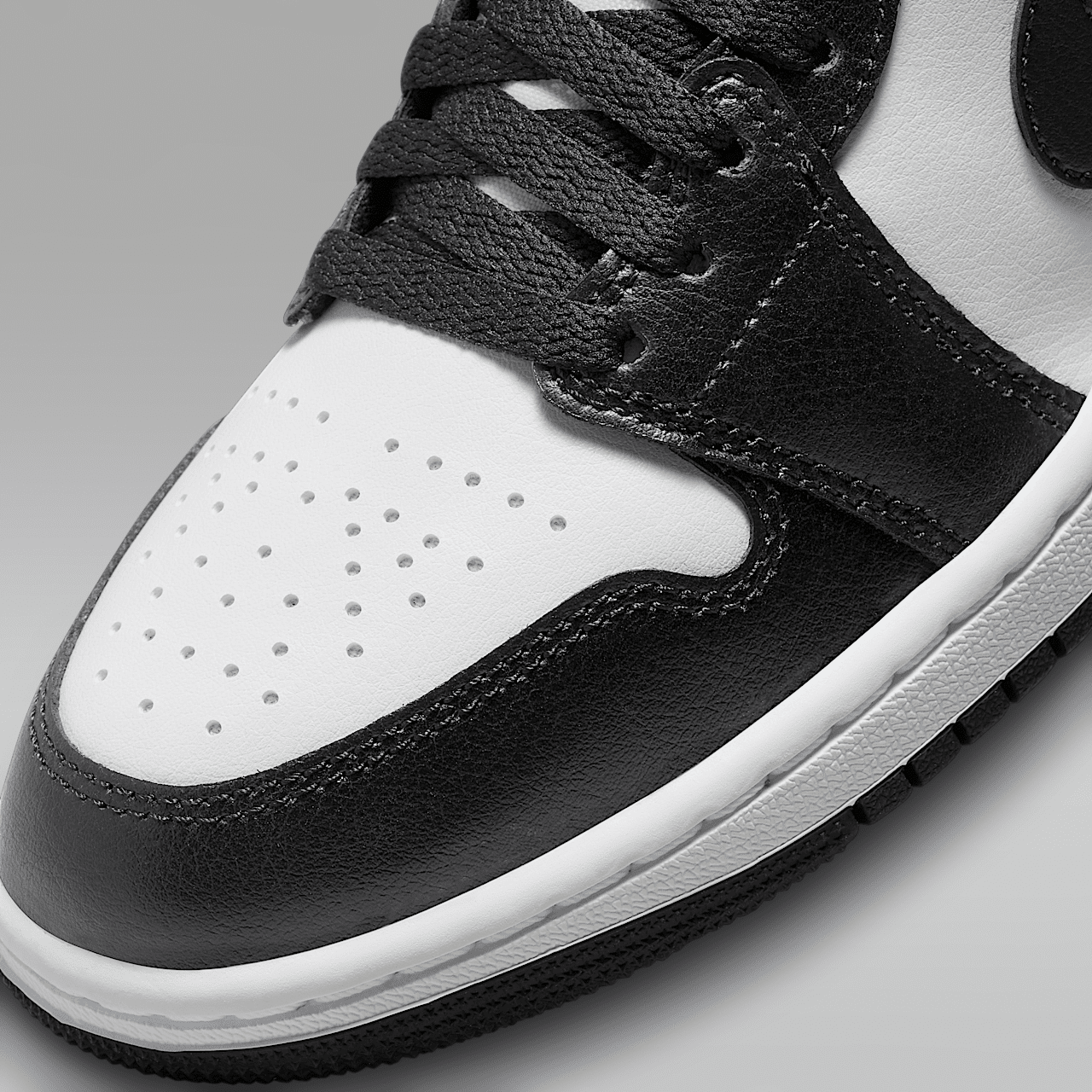 Nike Air Jordan 1 Mid sneaker Wit/Wit/Zwart