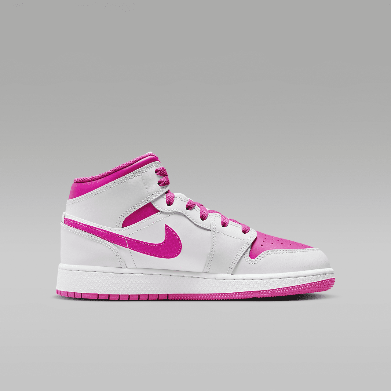 Nike Air Jordan 1 Mid sneaker Iris Whisper/Wit/Fire Pink