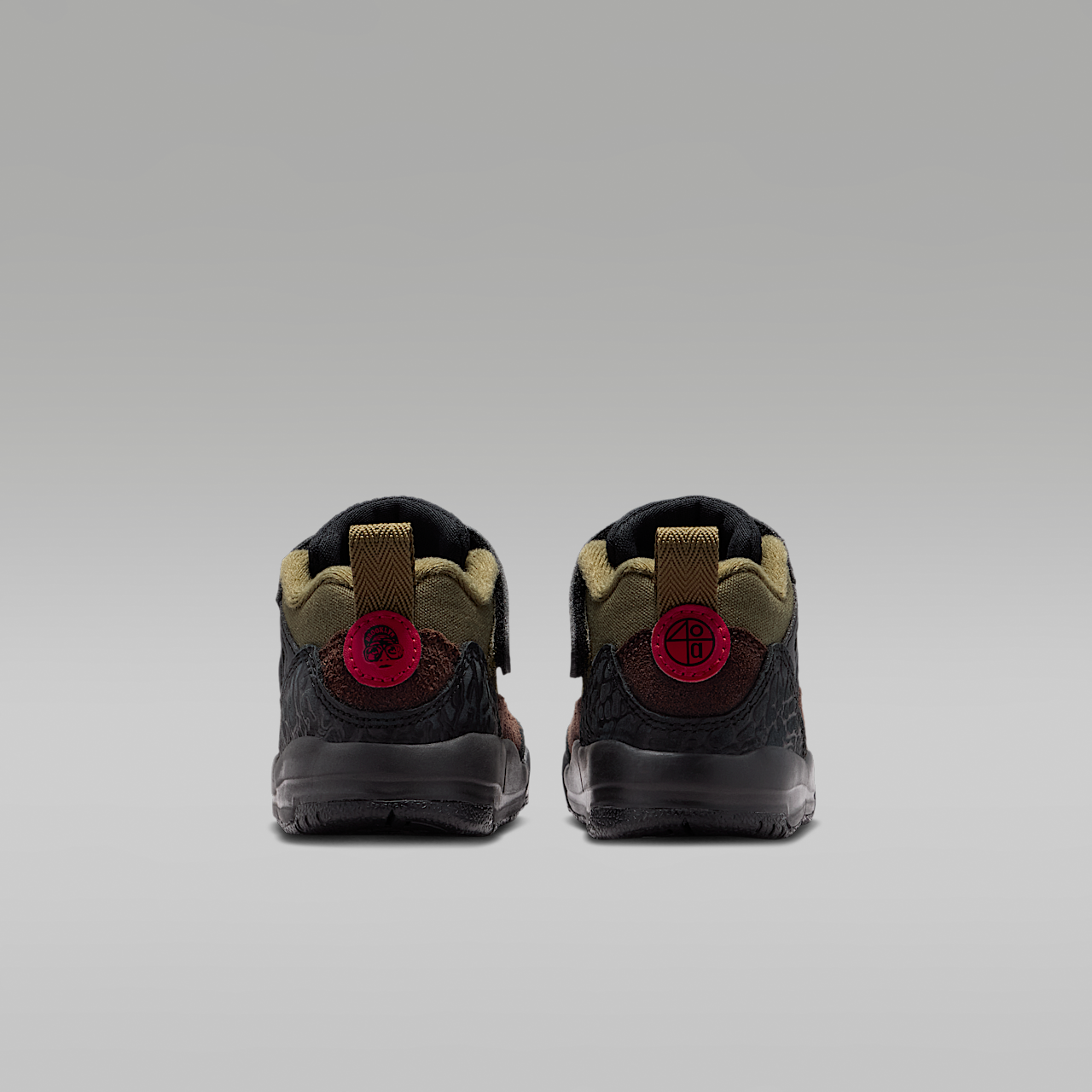 Nike Jordan Spizike Low sneaker Medium Olive/Zwart/Baroque Brown/University Red