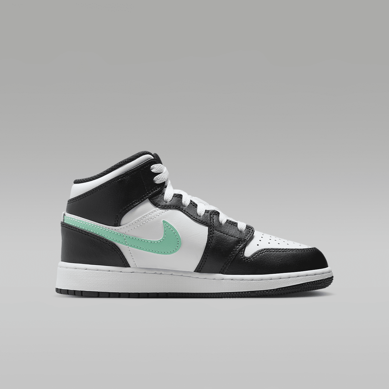 Nike Air Jordan 1 Mid sneaker Wit/Zwart/Green Glow