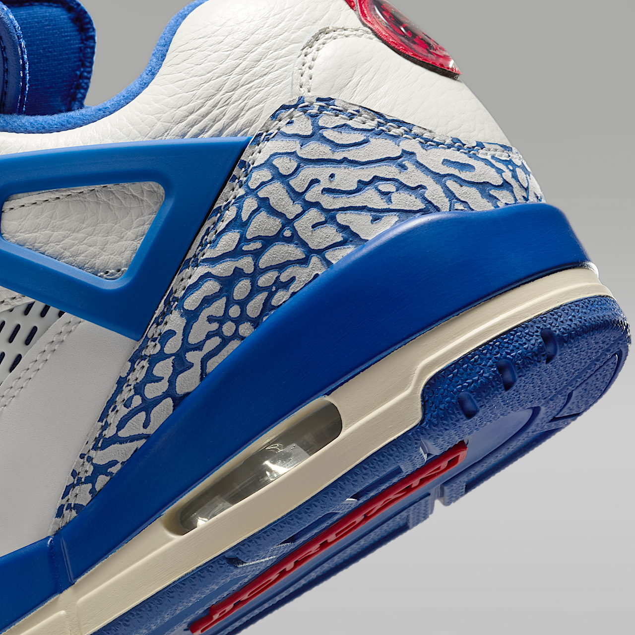 Nike Jordan Spizike Low sneaker Sail/Varsity Red/Muslin/Storm Blue