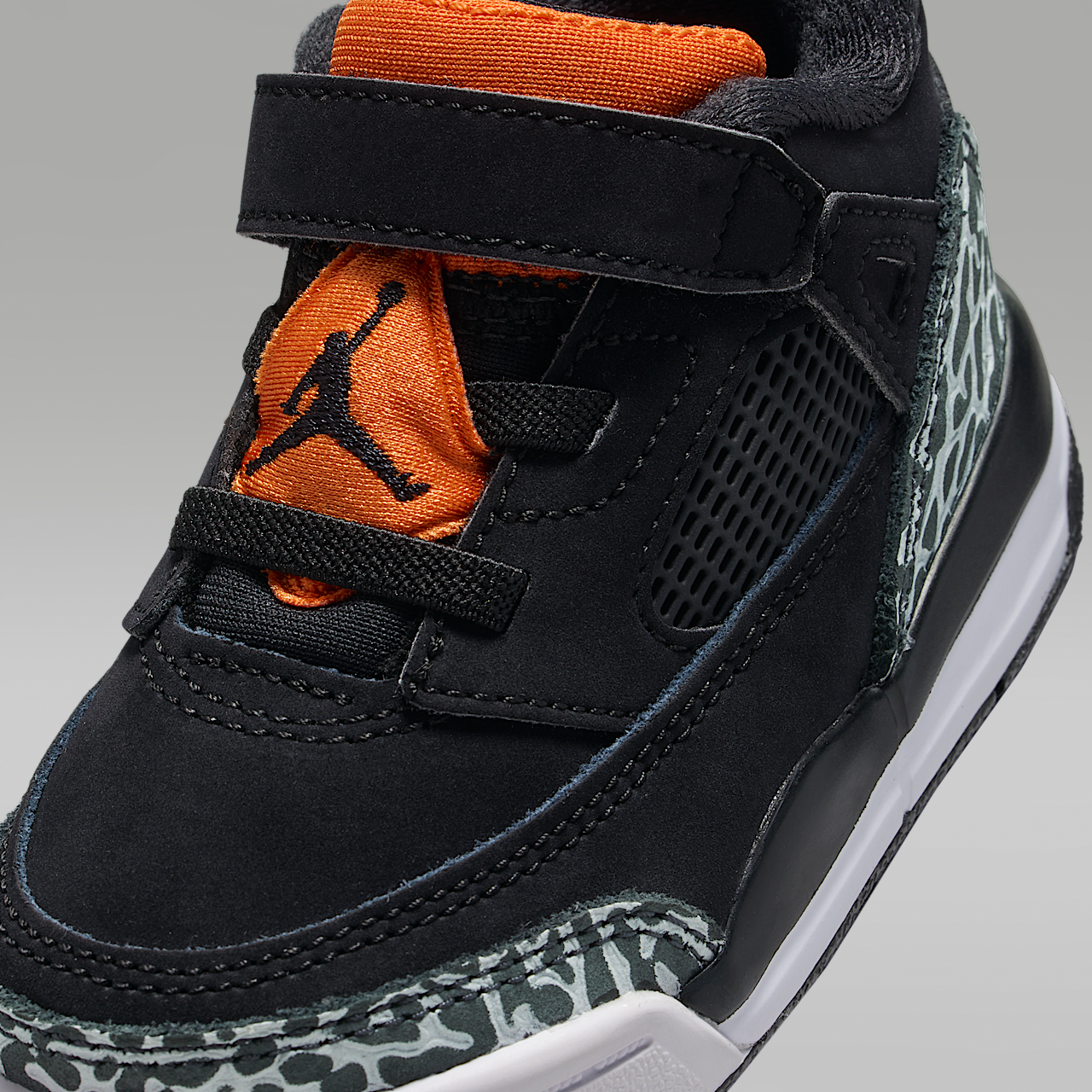 Nike Jordan Spizike Low sneaker Zwart/Starfish/Wit/Zwart