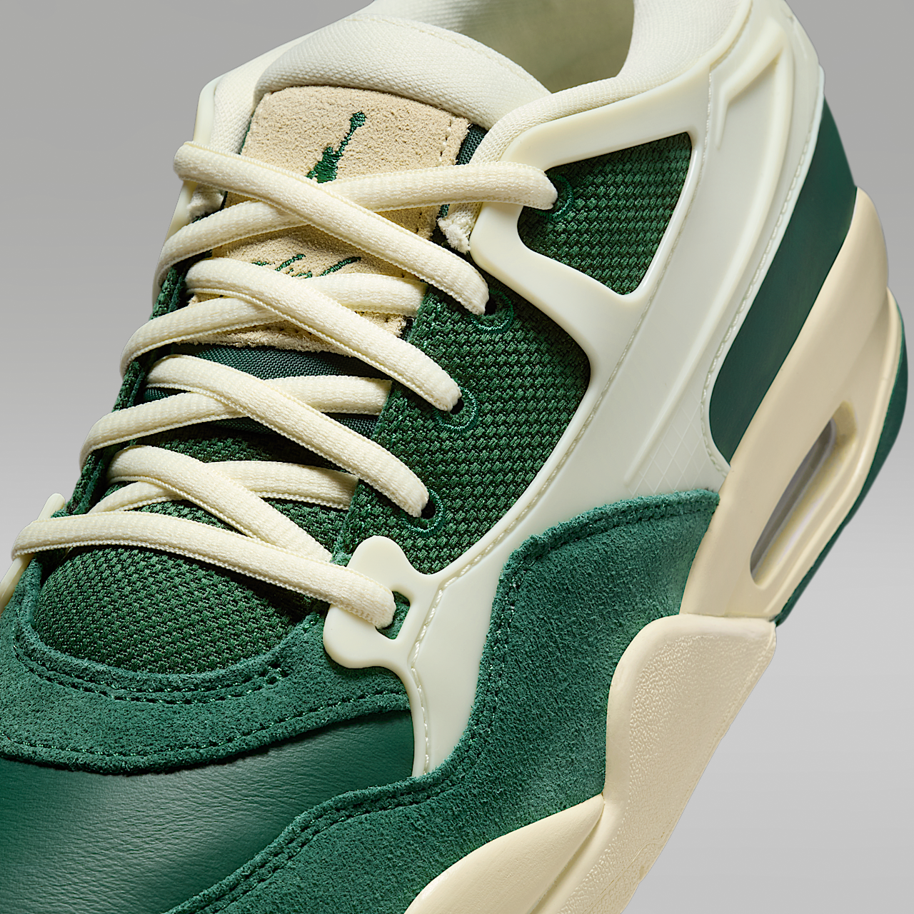 Nike Air Jordan 4 RM sneaker Fir/Malachite/Coconut Milk