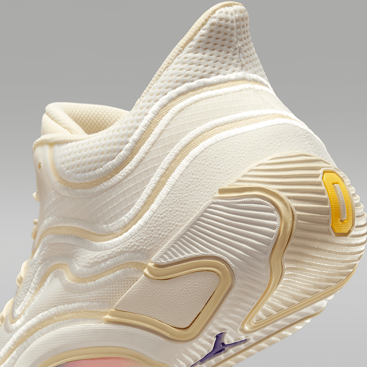 Nike  sneaker Sail/Muslin/Pale Ivory/Dark Iris