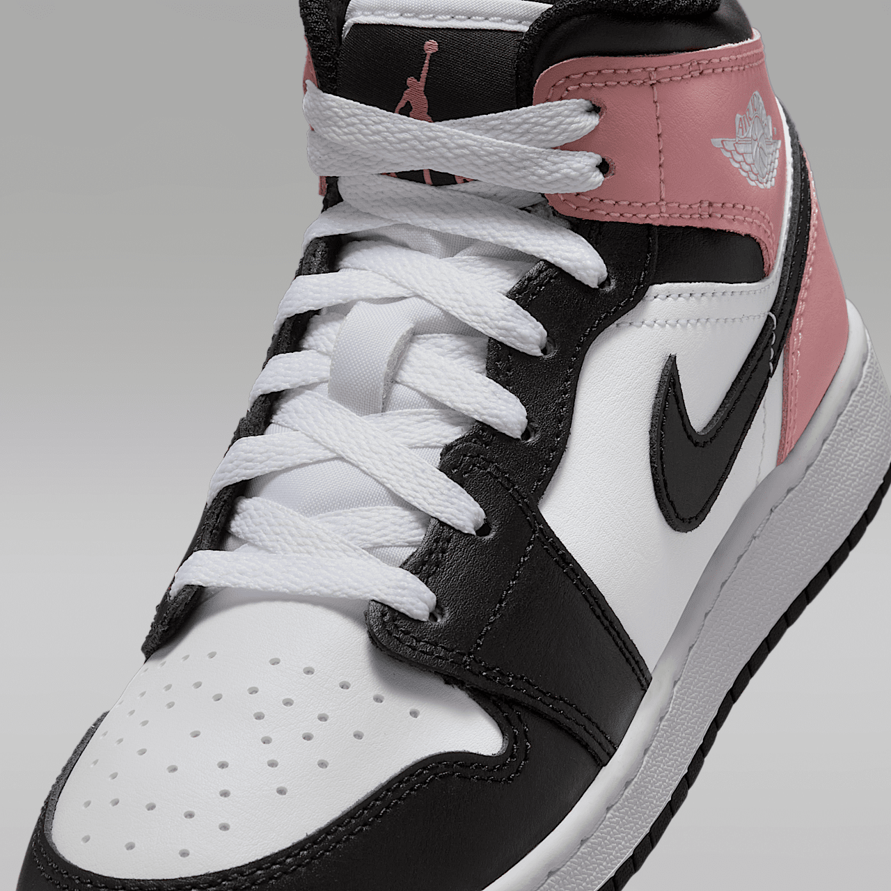 Nike Air Jordan 1 Mid sneaker Wit/Rust Pink/Zwart