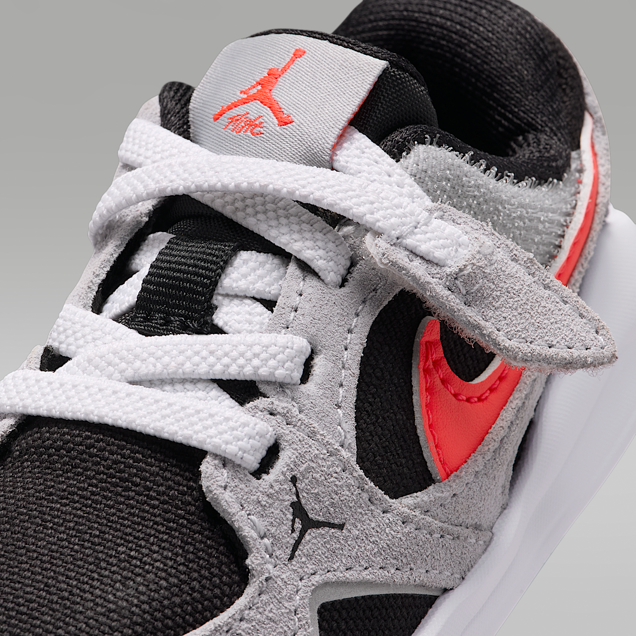 Nike  sneaker Zwart/Wolf Grey/Wit/Infrared 23