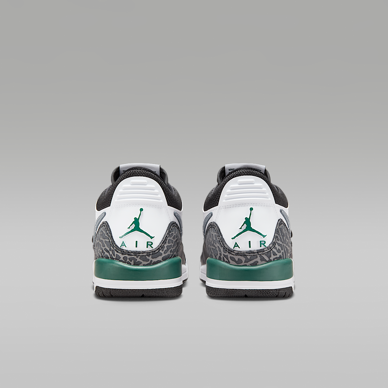 Nike Air Jordan Legacy sneaker Wit/Zwart/Cool Grey/Oxidized Green