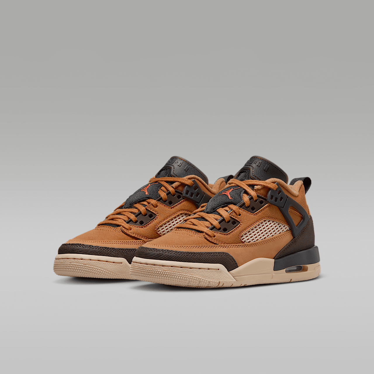 Nike Jordan Spizike Low sneaker Flax/Zwart/Sanddrift/Baroque Brown