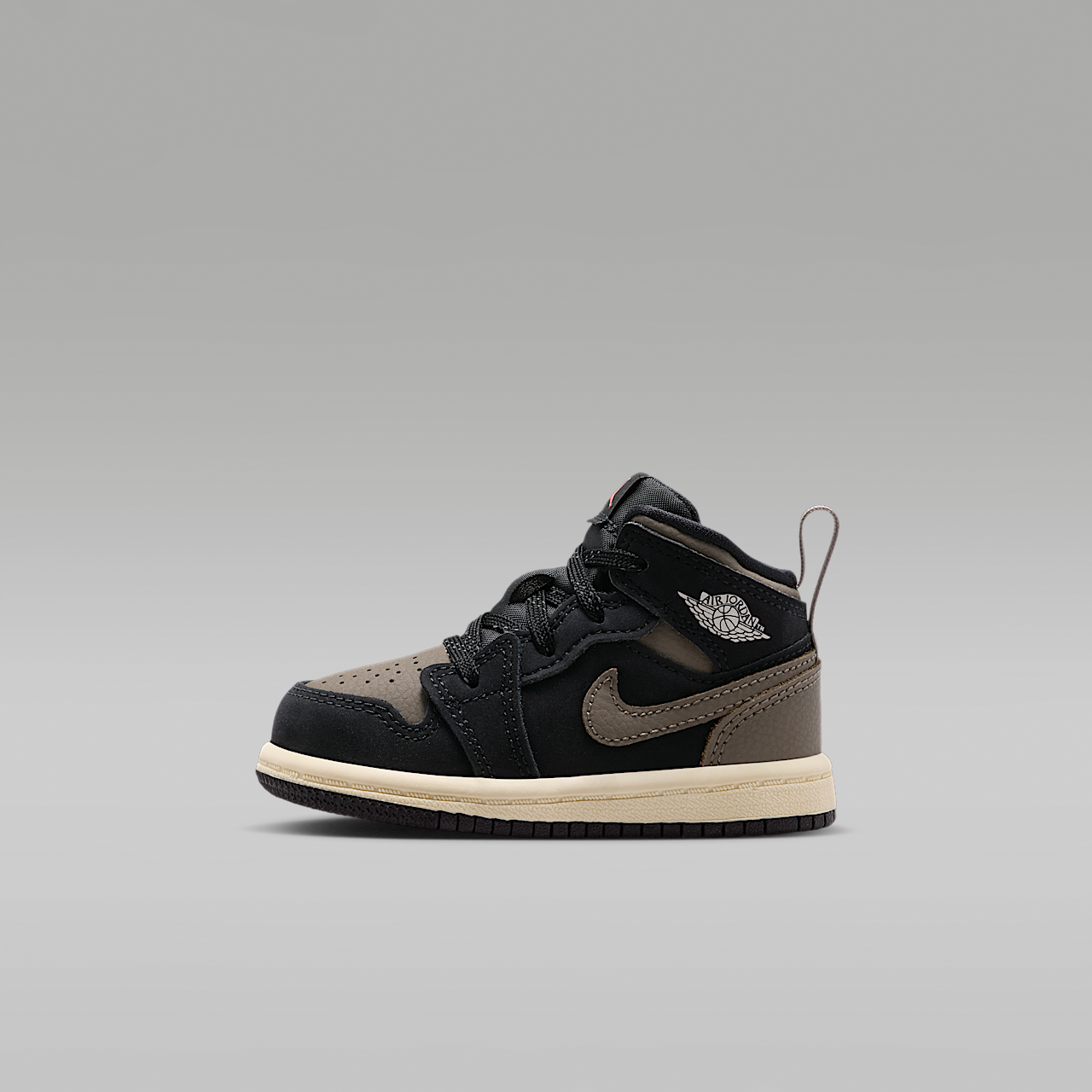 Nike  sneaker Zwart/Light Wild Mango/Muslin/Olive Grey