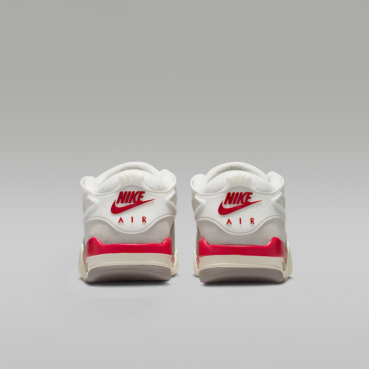 Nike Air Jordan sneaker Sail/College Grey/Coconut Milk/Fire Red