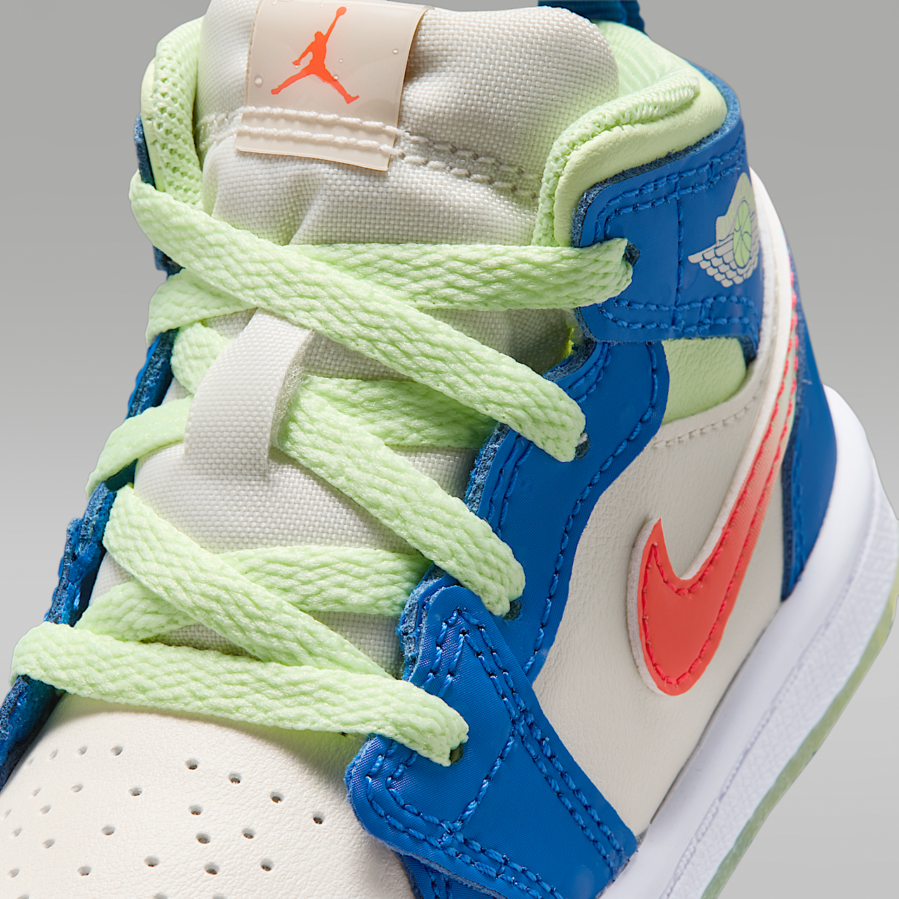 Nike  sneaker Game Royal/Barely Volt/Infrared 23/Pale Ivory