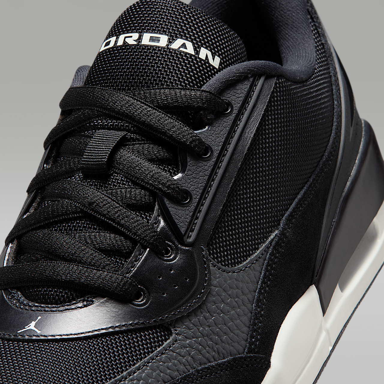 Nike Air Jordan sneaker Zwart/Dark Smoke Grey/Summit White
