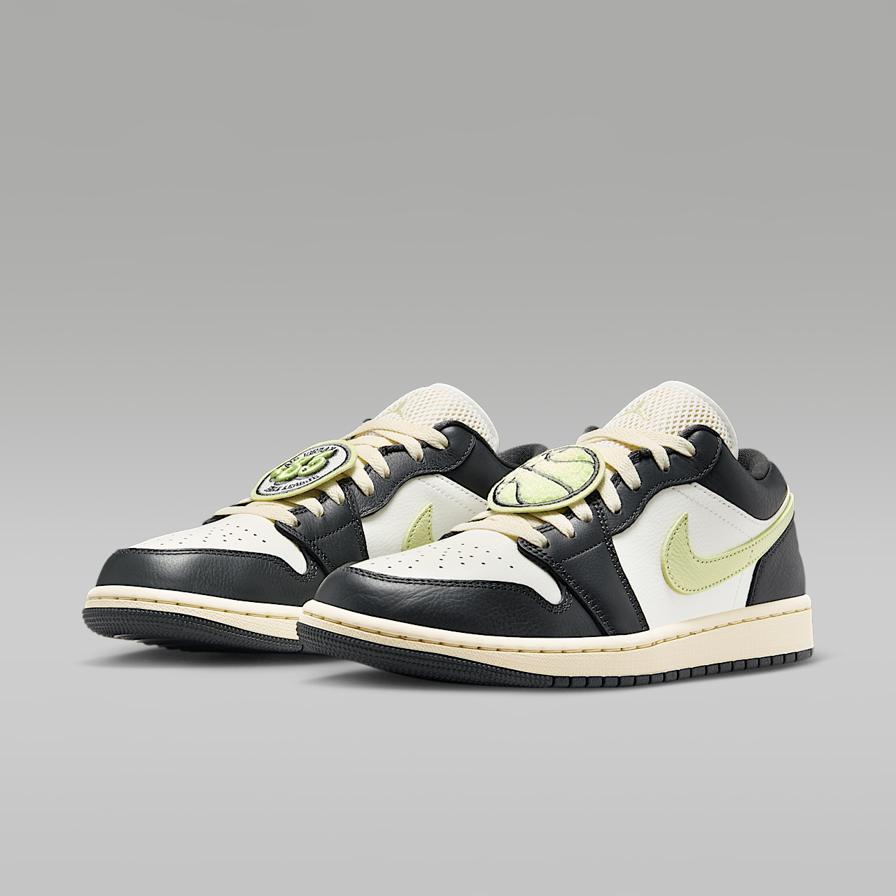 Nike Air Jordan sneaker Anthracite/Sail/Luminous Green