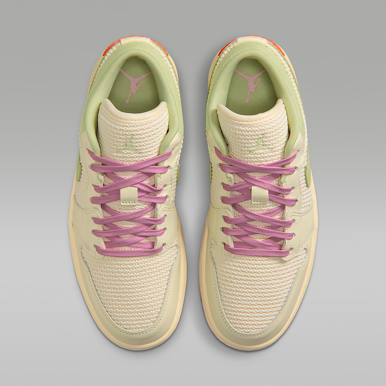 Nike Air Jordan sneaker Sail/Olive Aura/Pearl White/Iced Carmine