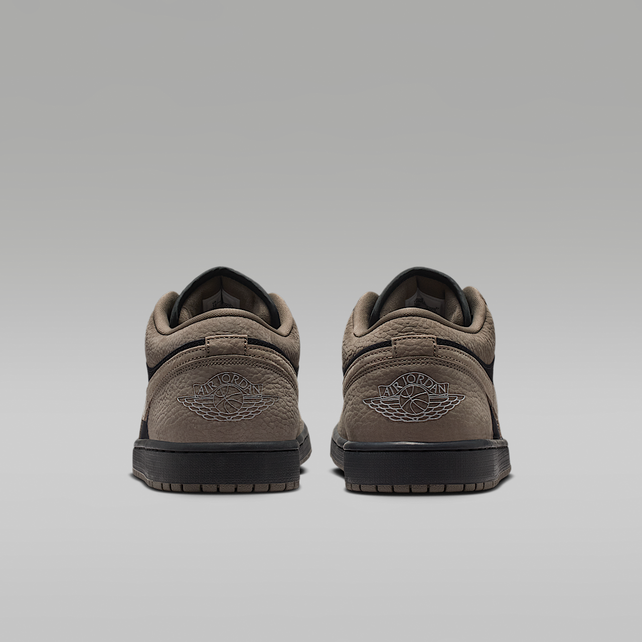 Nike Air Jordan sneaker Zwart/Light Wild Mango/Olive Grey