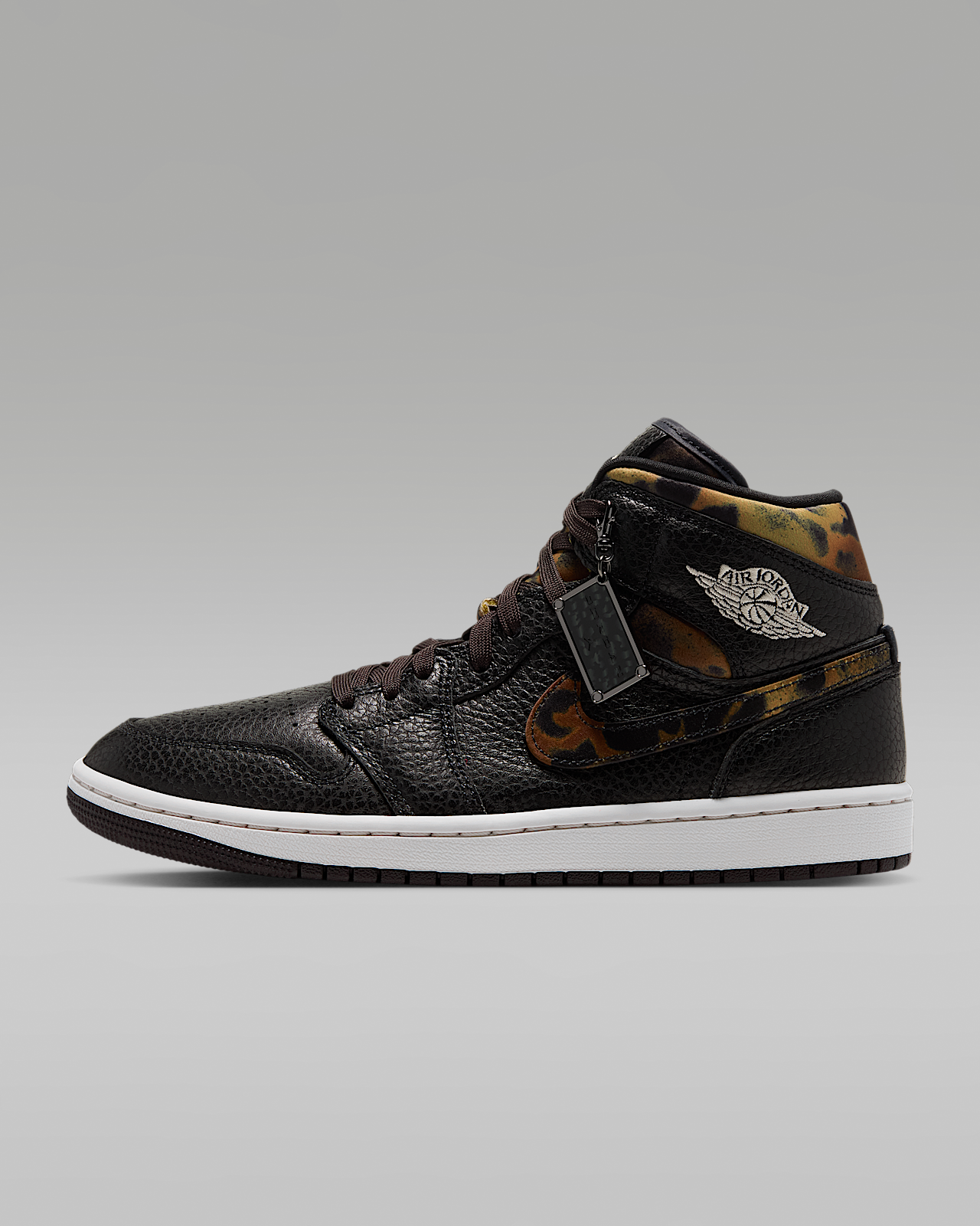 Unisex кроссовки Air Jordan 1 Mid SE