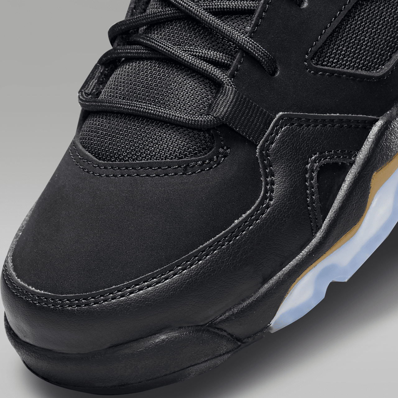 Nike  sneaker Zwart/Metallic Gold