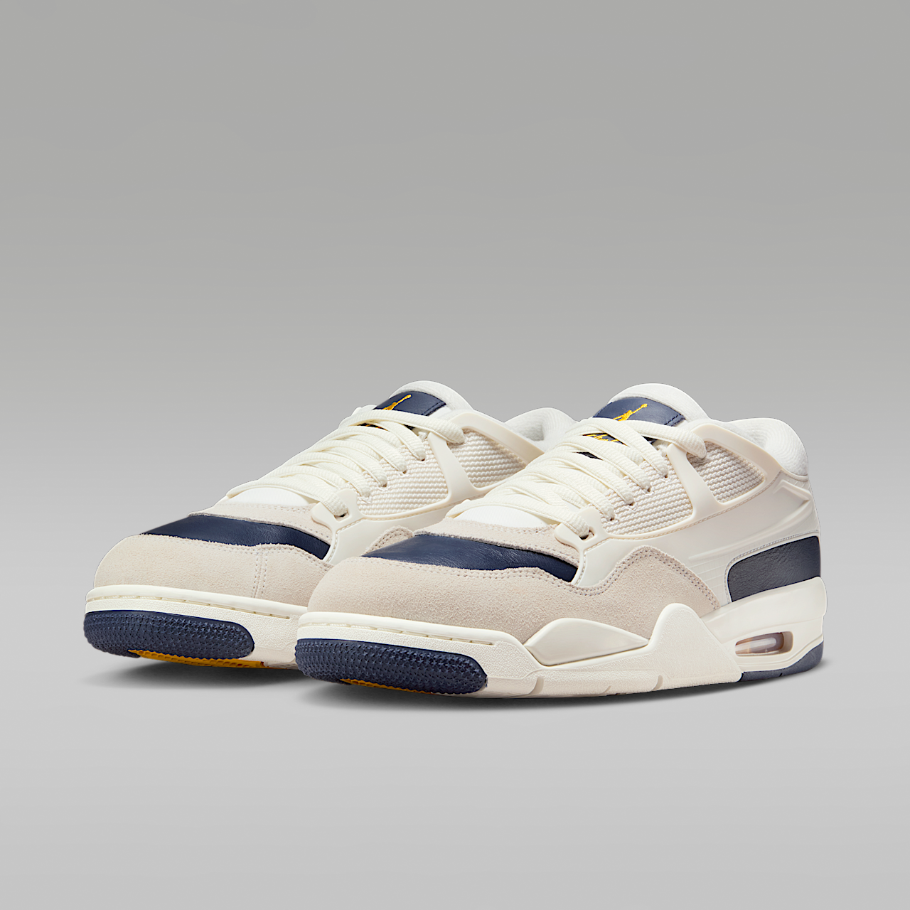 Nike Air Jordan 4 RM sneaker Sail/Phantom/University Gold/Midnight Navy