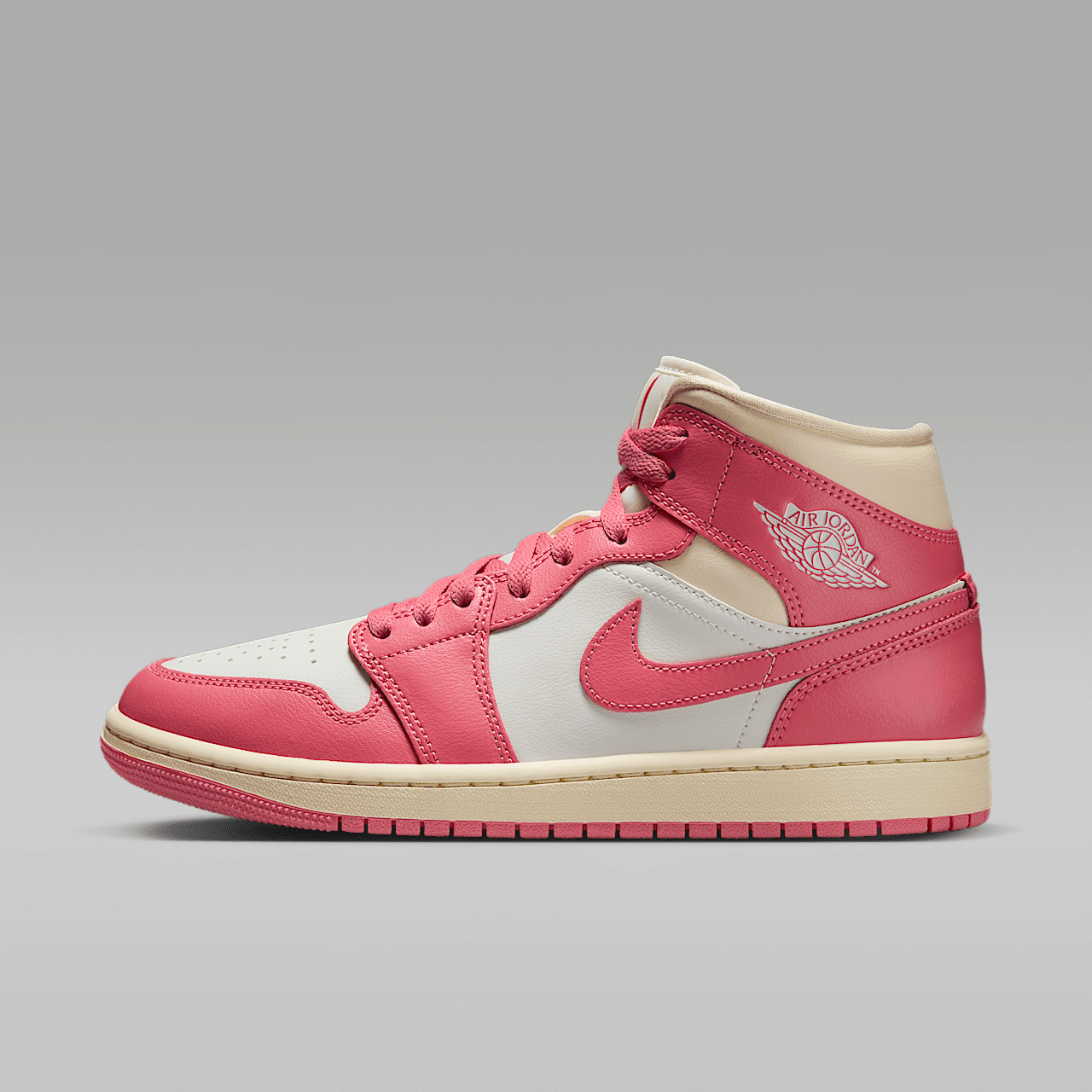 Nike Air Jordan 1 Mid sneaker Sail/Guava Ice/Muslin/Pink Salt
