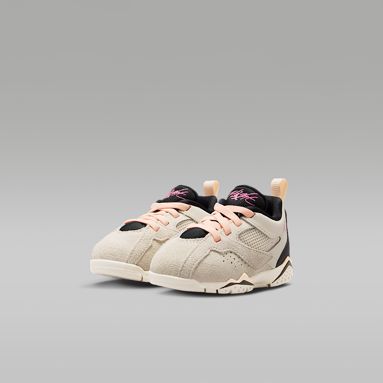 Nike  sneaker Pale Ivory/Zwart/Crimson Tint/Pinksicle