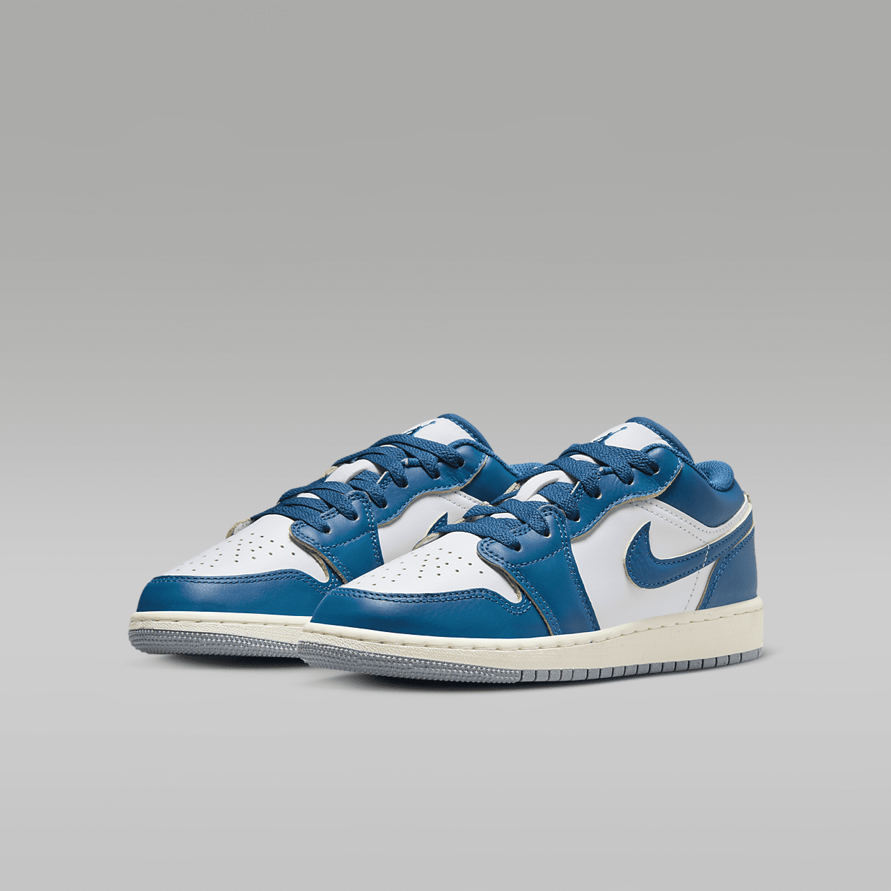 Nike Air Jordan 1 Low sneaker Wit/Blue Grey/Sail/Industrial Blue