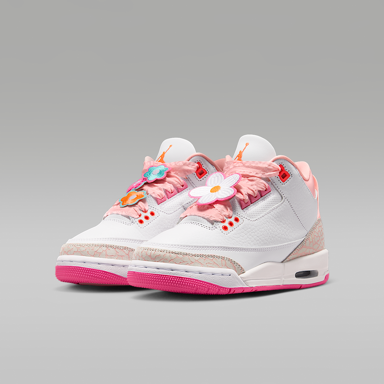 Nike Air Jordan sneaker Pearl Pink/Pink Bloom/Pink Glow/Hyper Orange