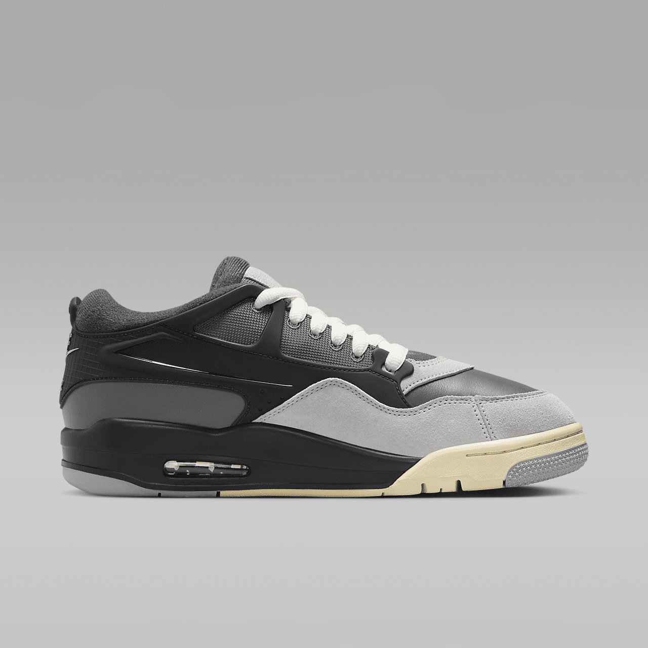 Nike Air Jordan sneaker Iron Grey/Off Noir/Dark Smoke Grey/Chambray