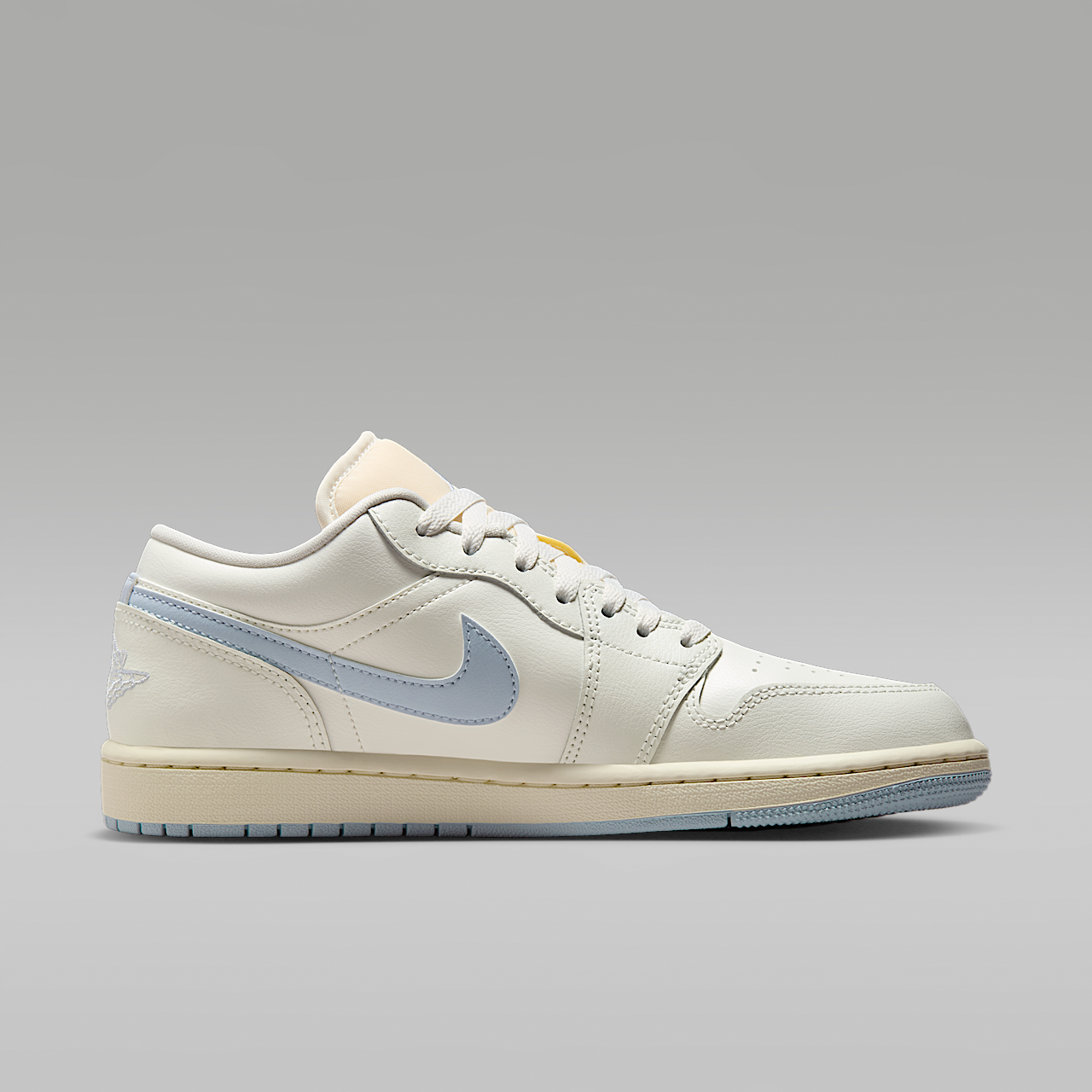 Nike Air Jordan 1 Low sneaker Sail/Coconut Milk/Ghost