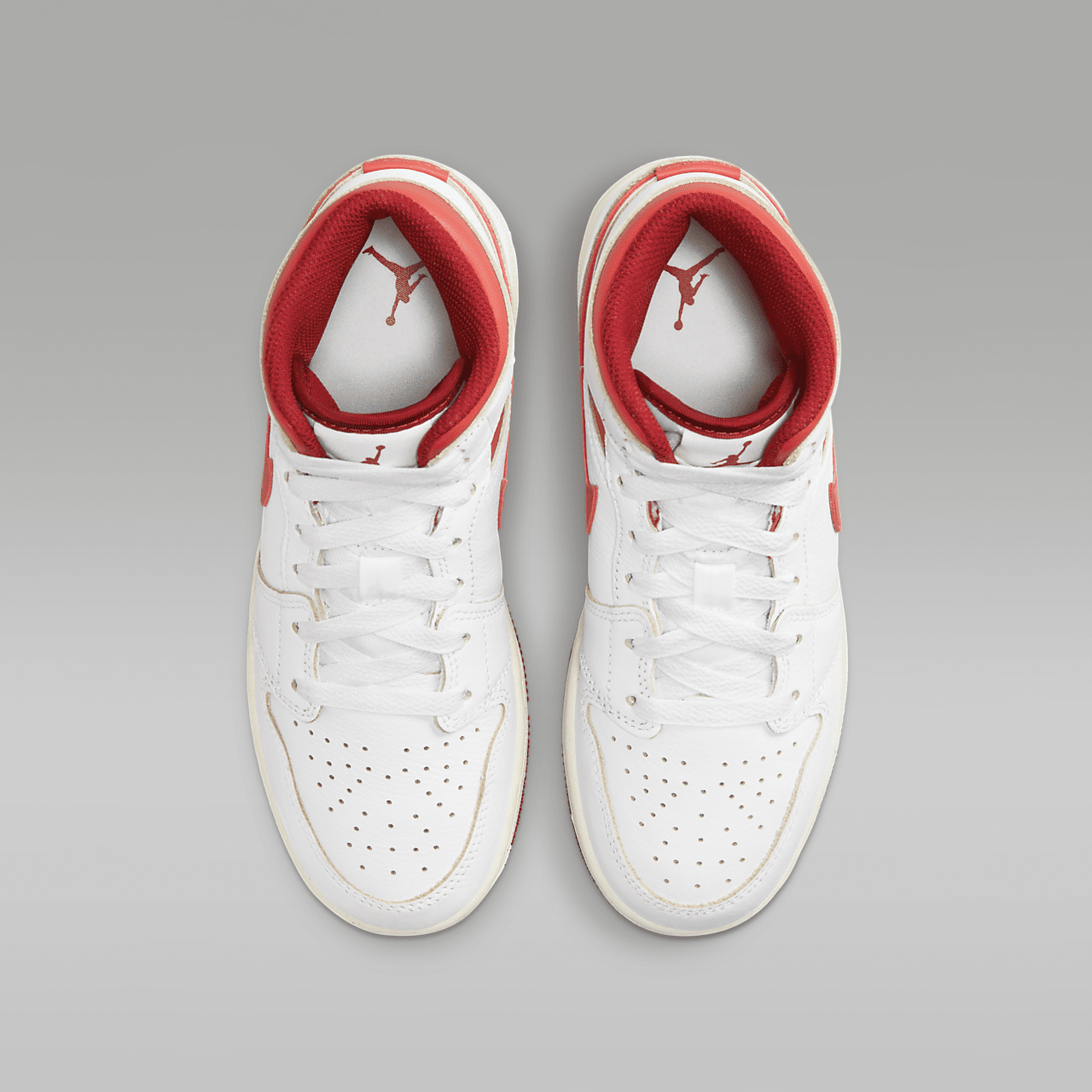 Nike Air Jordan 1 Mid sneaker Wit/Dune Red/Sail/Lobster